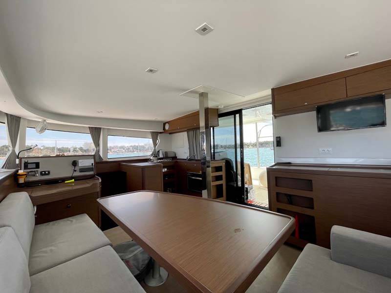 Lagoon 42