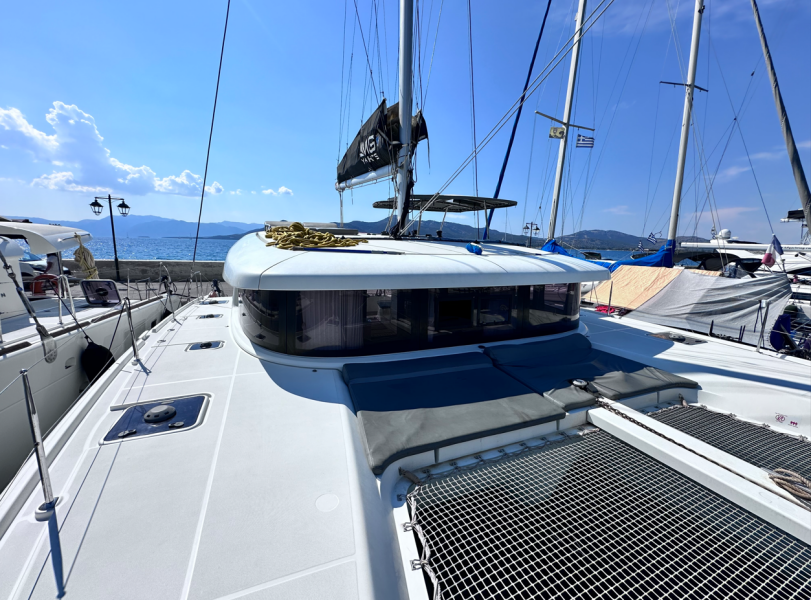 Lagoon 42