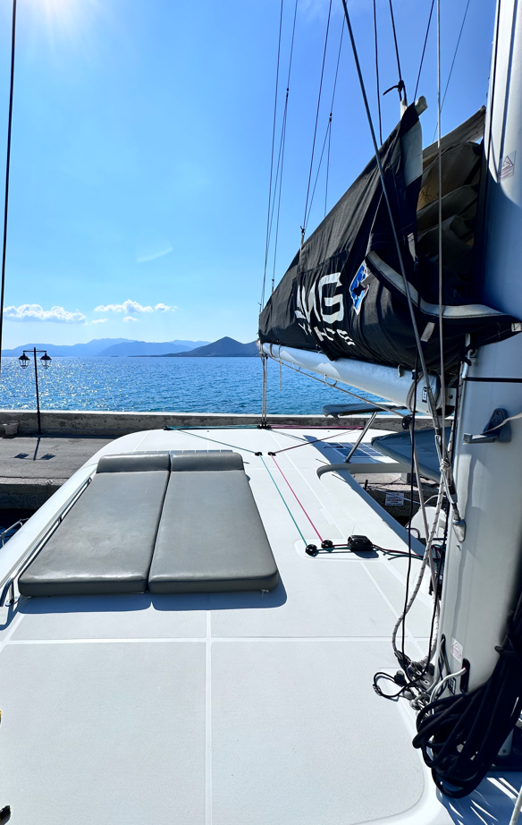 Lagoon 42