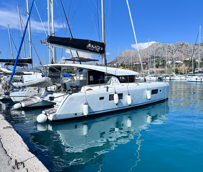 Lagoon 42
