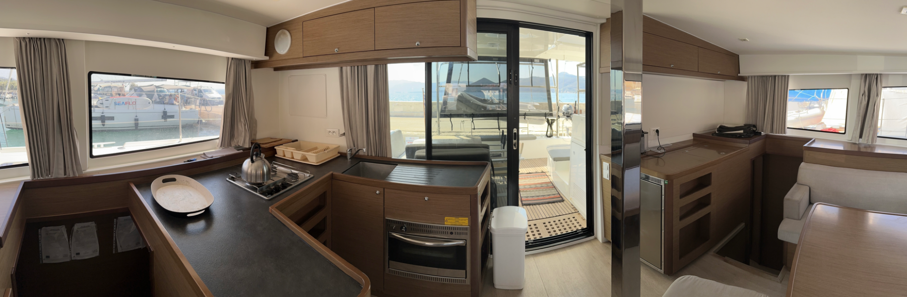 Lagoon 42