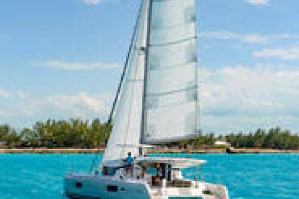 Lagoon 42