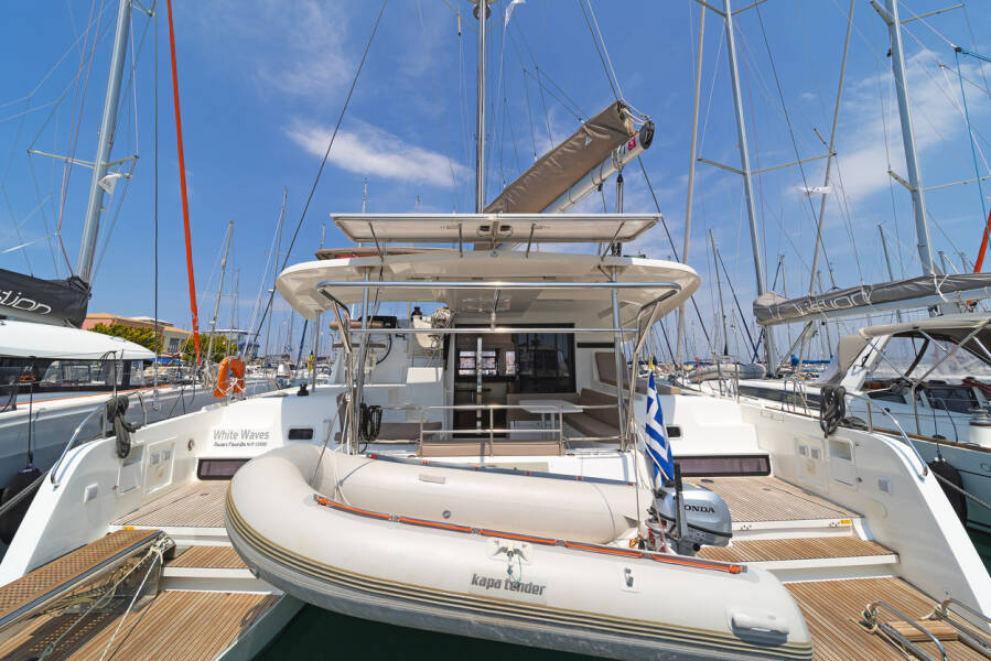 Lagoon 42