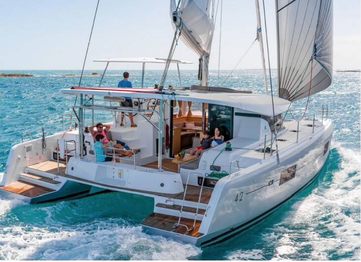Lagoon 42