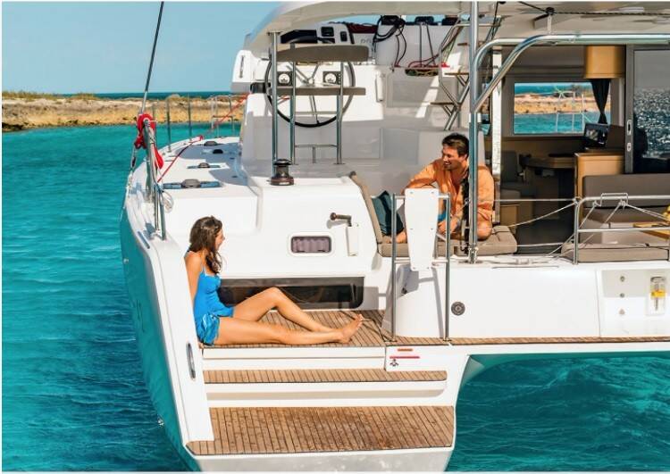 Lagoon 42