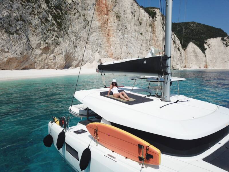 Lagoon 42