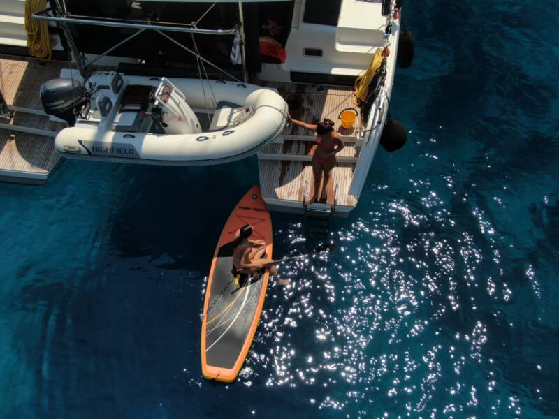 Lagoon 42