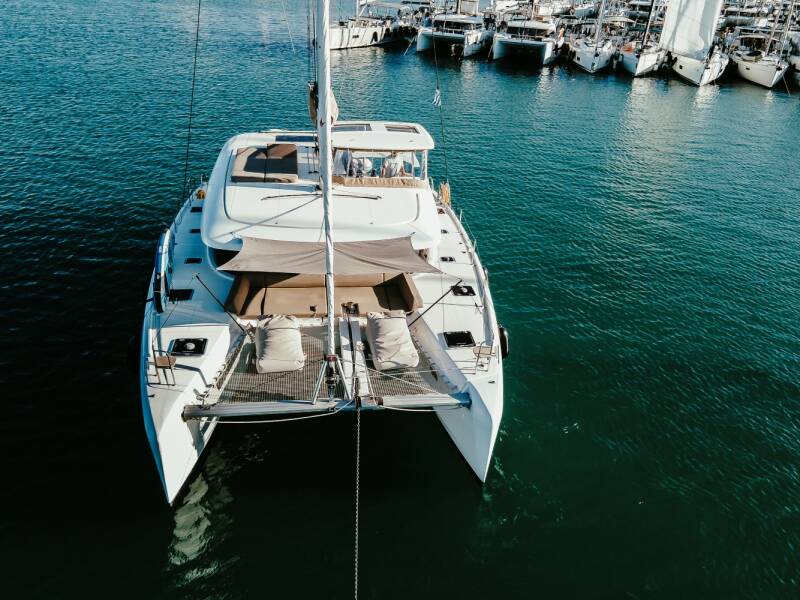 Lagoon 42