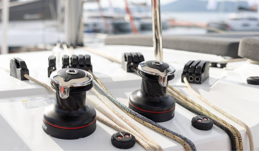Lagoon 43