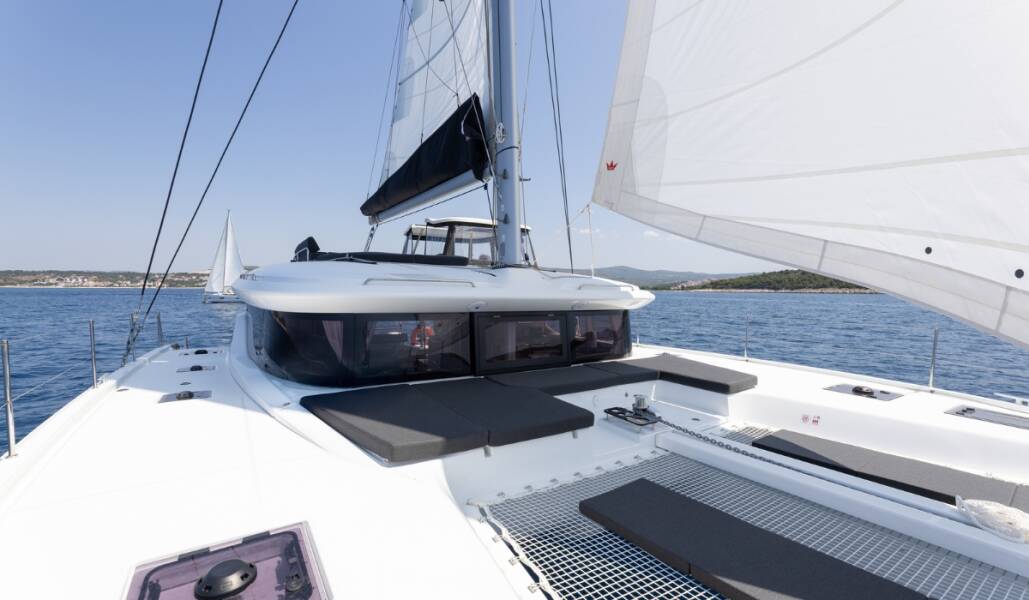 Lagoon 43