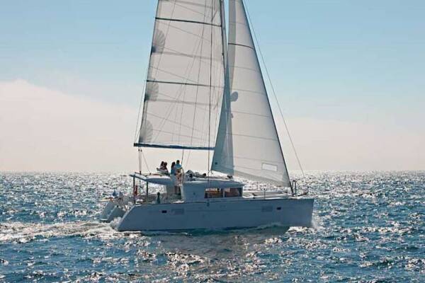 Lagoon 450 F