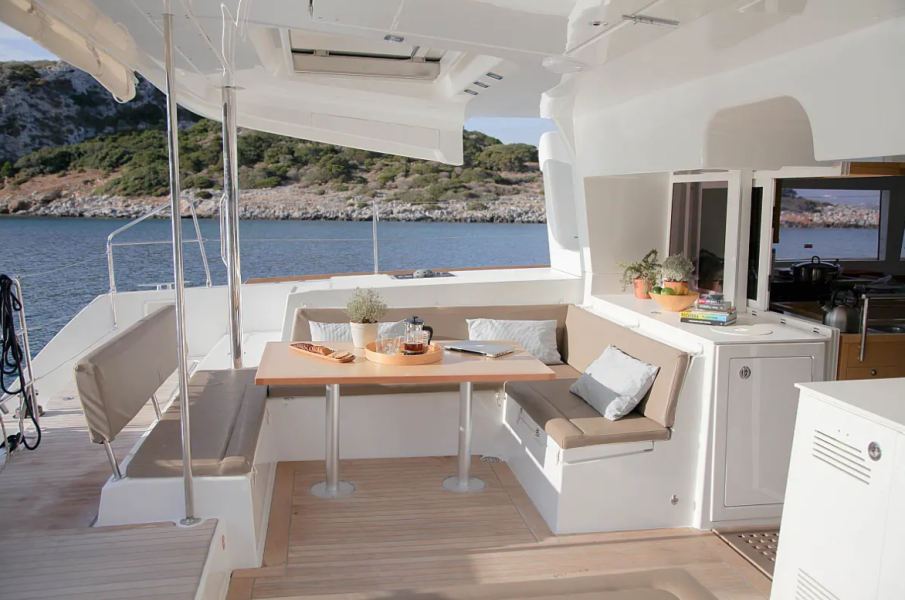Lagoon 450 F