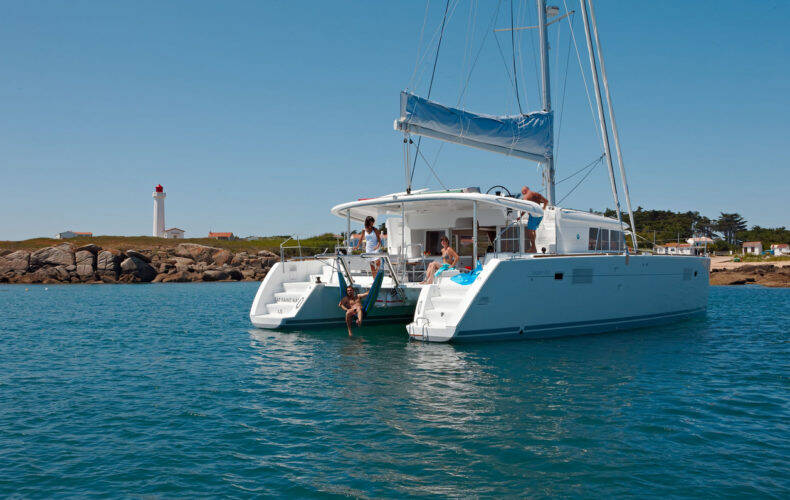 Lagoon 450 F