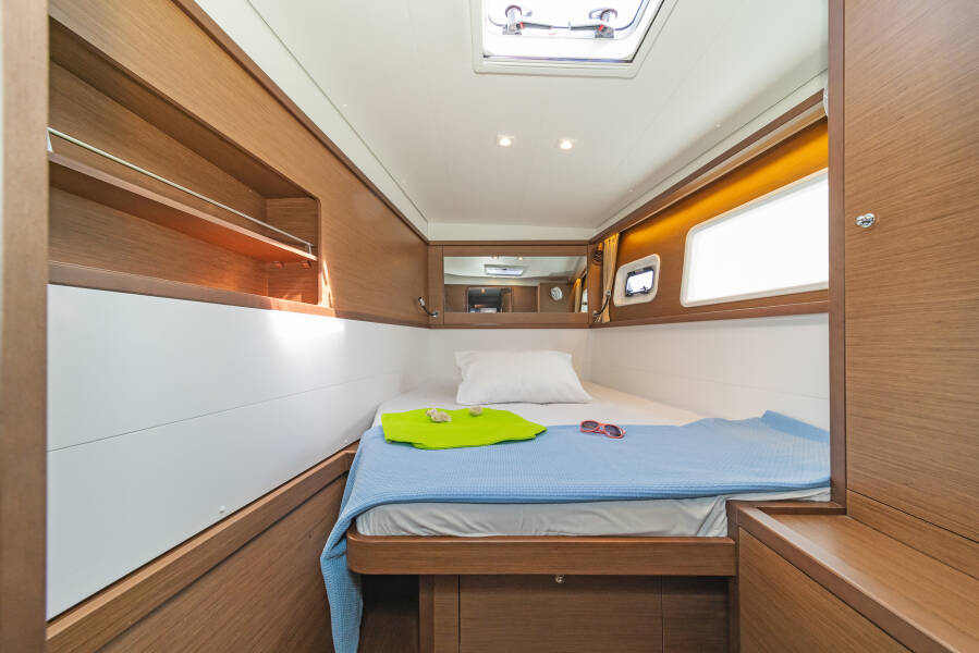 Lagoon 450 F