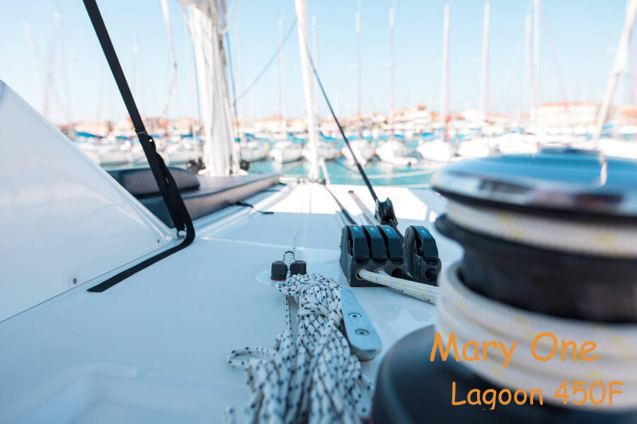 Lagoon 450 F