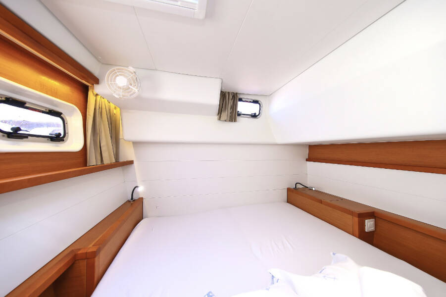 Lagoon 450 F