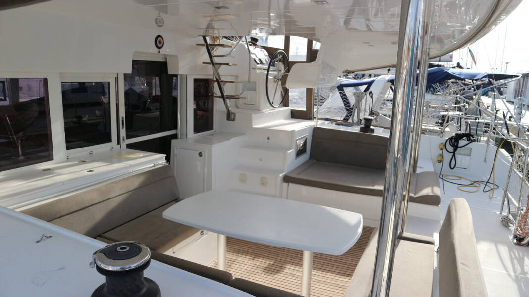 Lagoon 450 S
