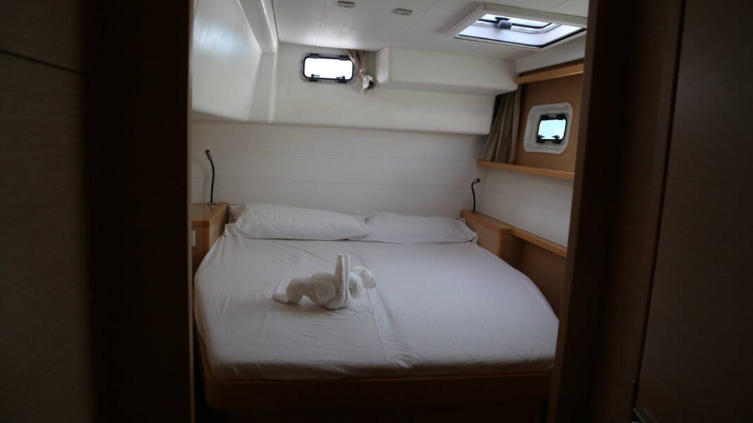 Lagoon 450 S