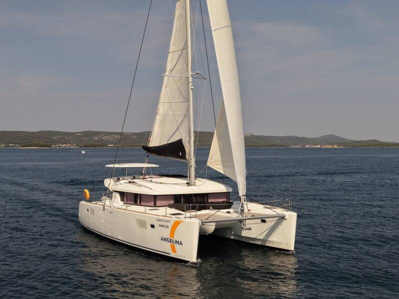 Lagoon 450 S