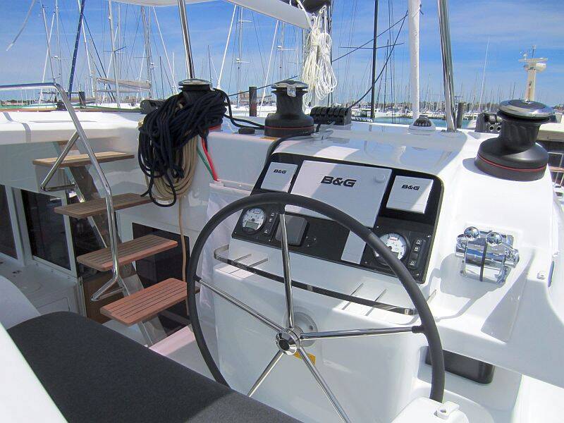 Lagoon 450