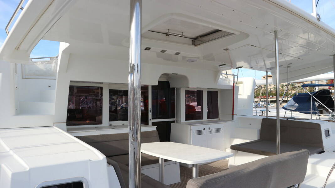 Lagoon 450