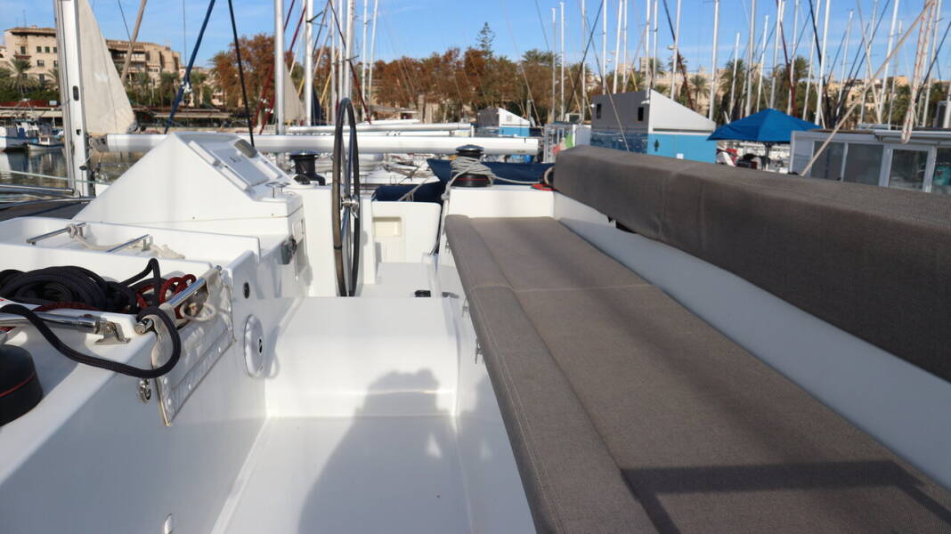 Lagoon 450