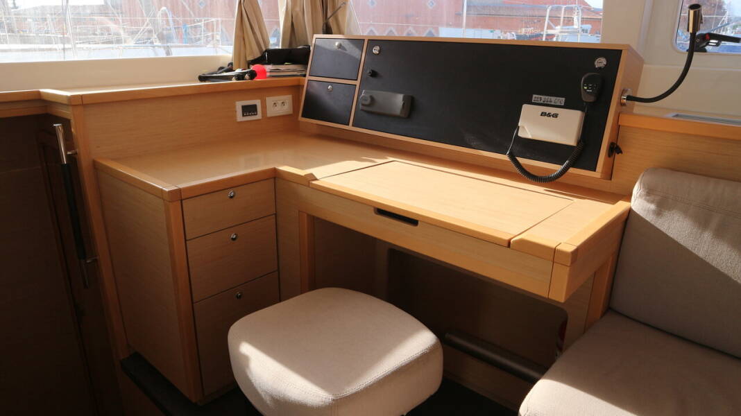 Lagoon 450