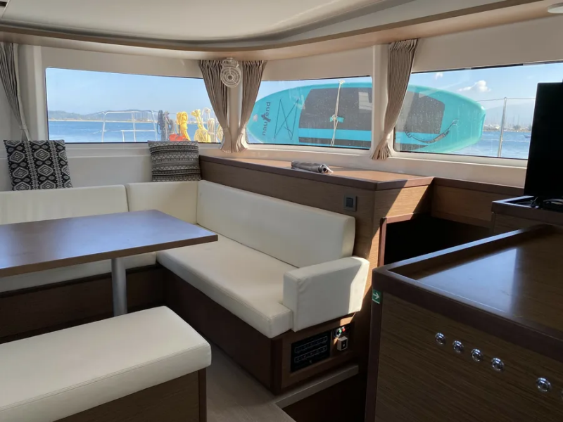 Lagoon 46