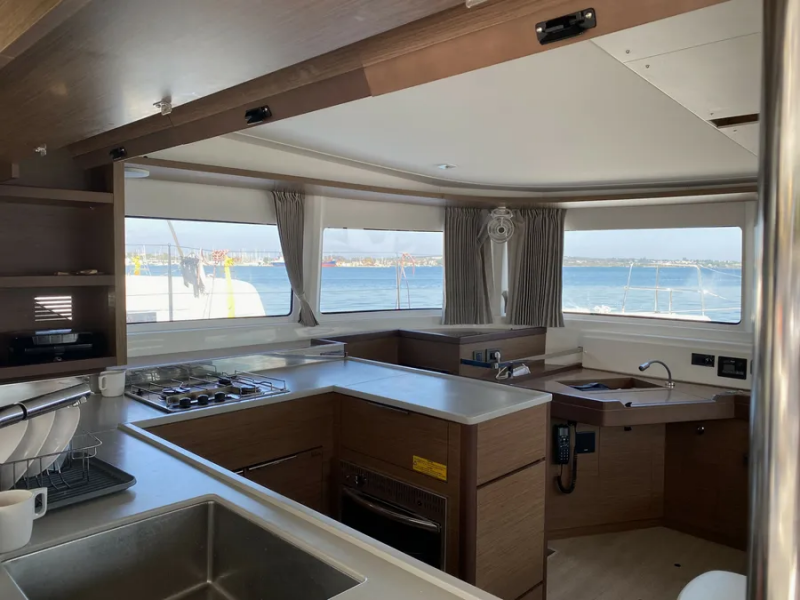 Lagoon 46