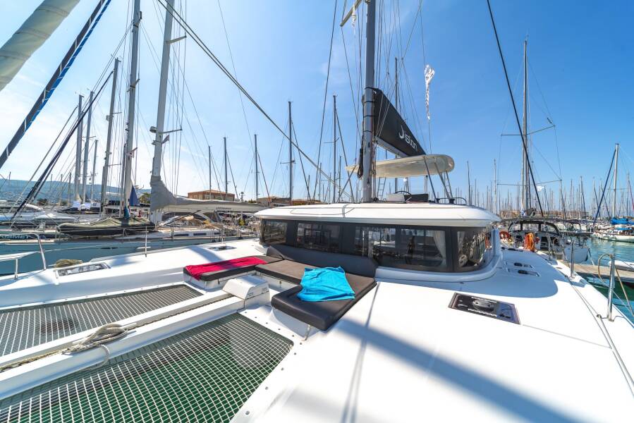 Lagoon 46