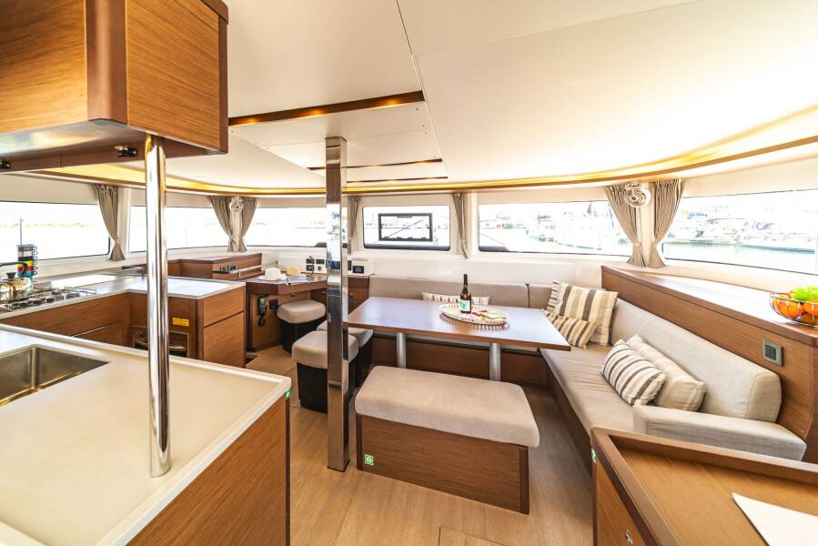 Lagoon 46