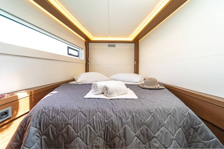 Lagoon 46