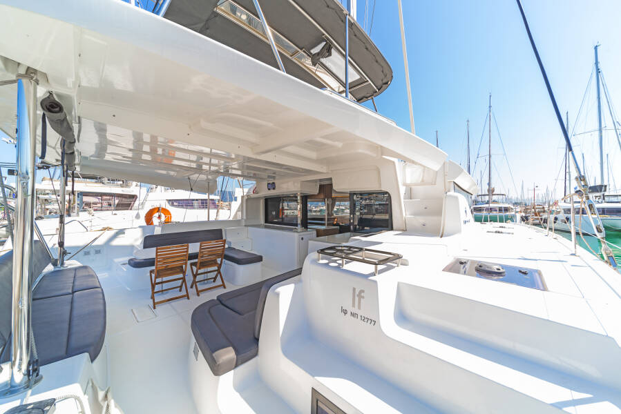 Lagoon 46