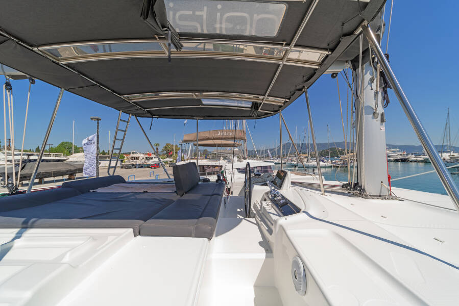 Lagoon 46