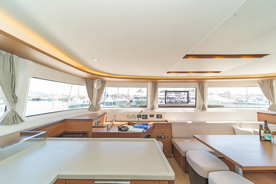 Lagoon 46