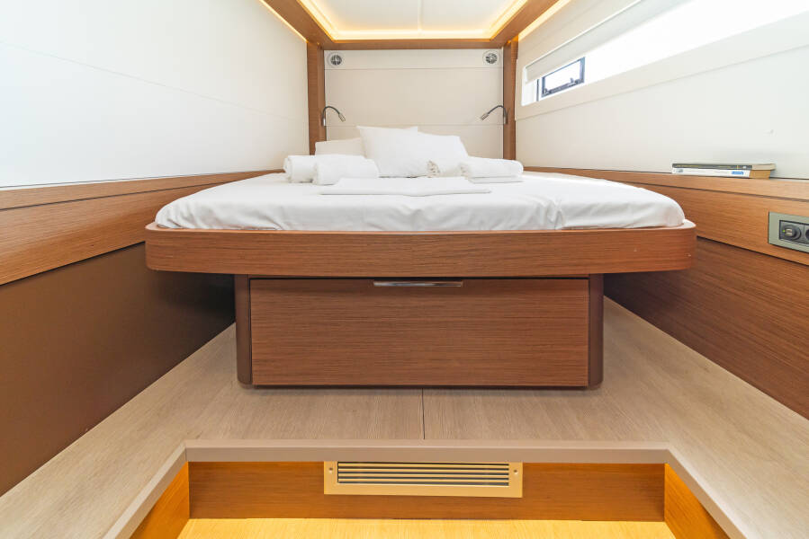 Lagoon 46