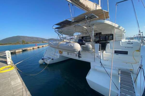 Lagoon 46
