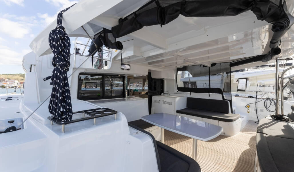 Lagoon 46