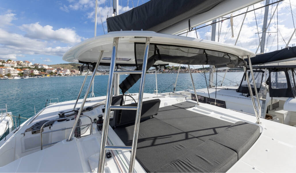 Lagoon 46