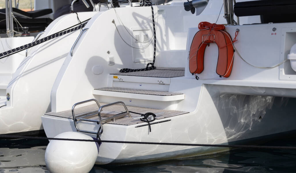 Lagoon 46
