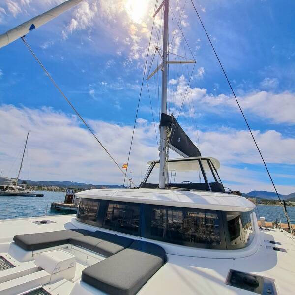Lagoon 46