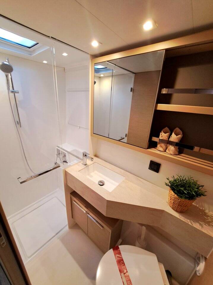 Lagoon 46