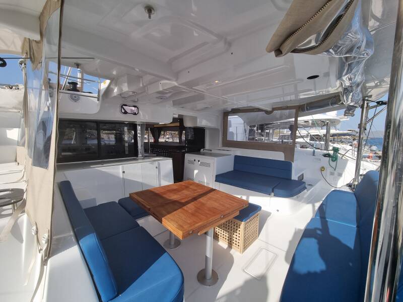 Lagoon 46