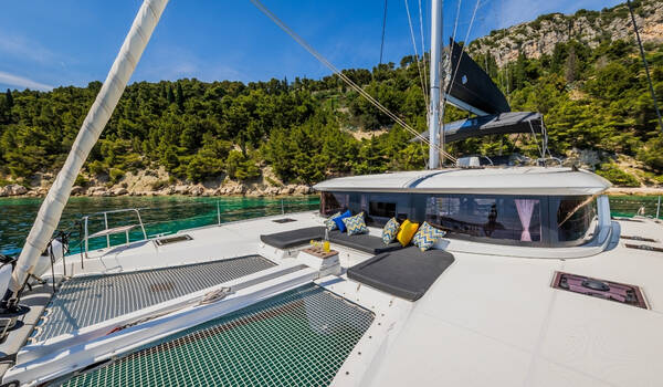 Lagoon 46