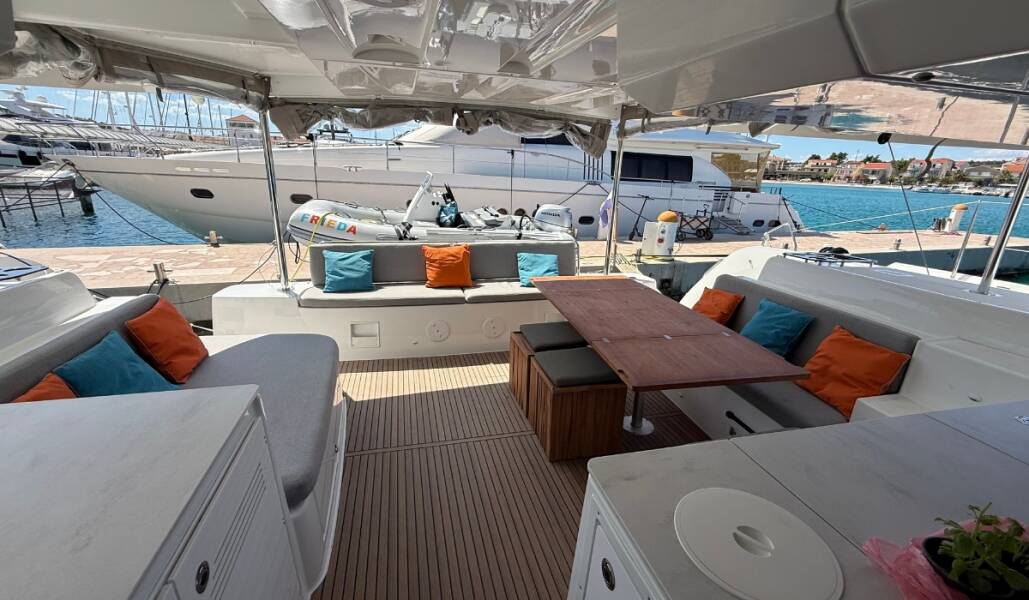Lagoon 46