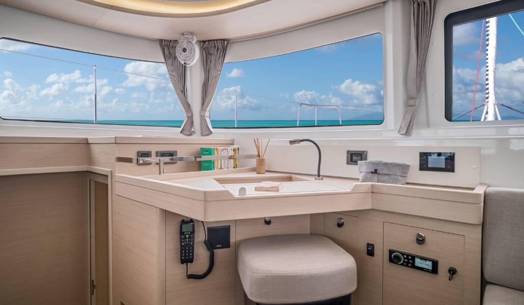 Lagoon 46
