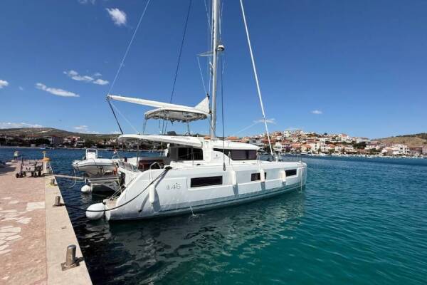 Lagoon 46