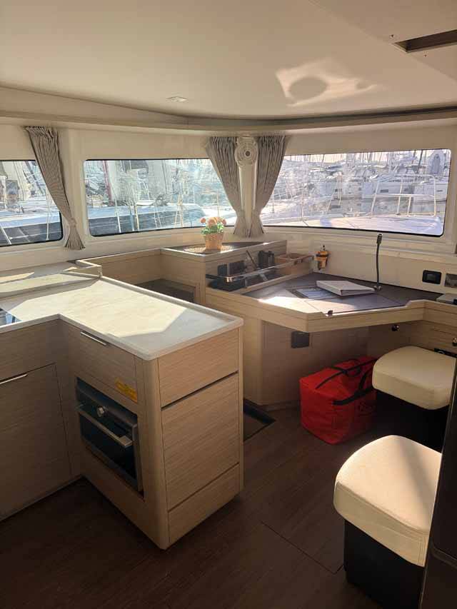 Lagoon 46