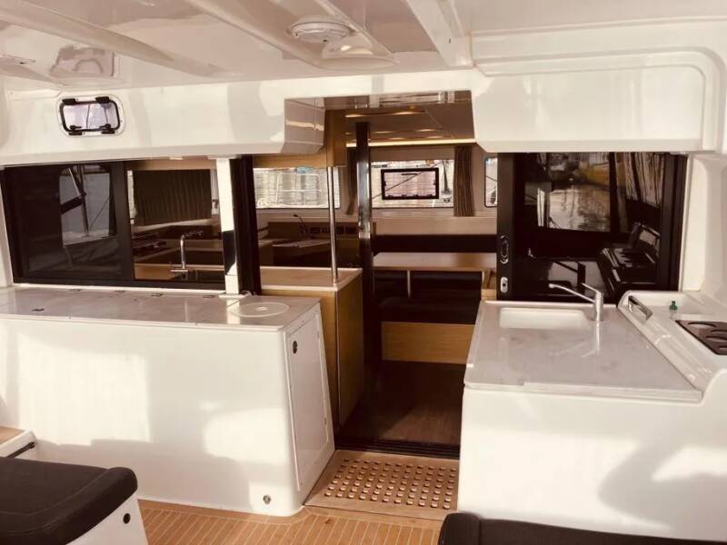 Lagoon 46