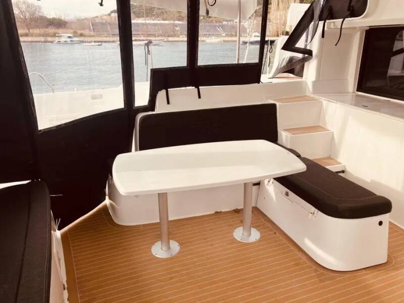Lagoon 46